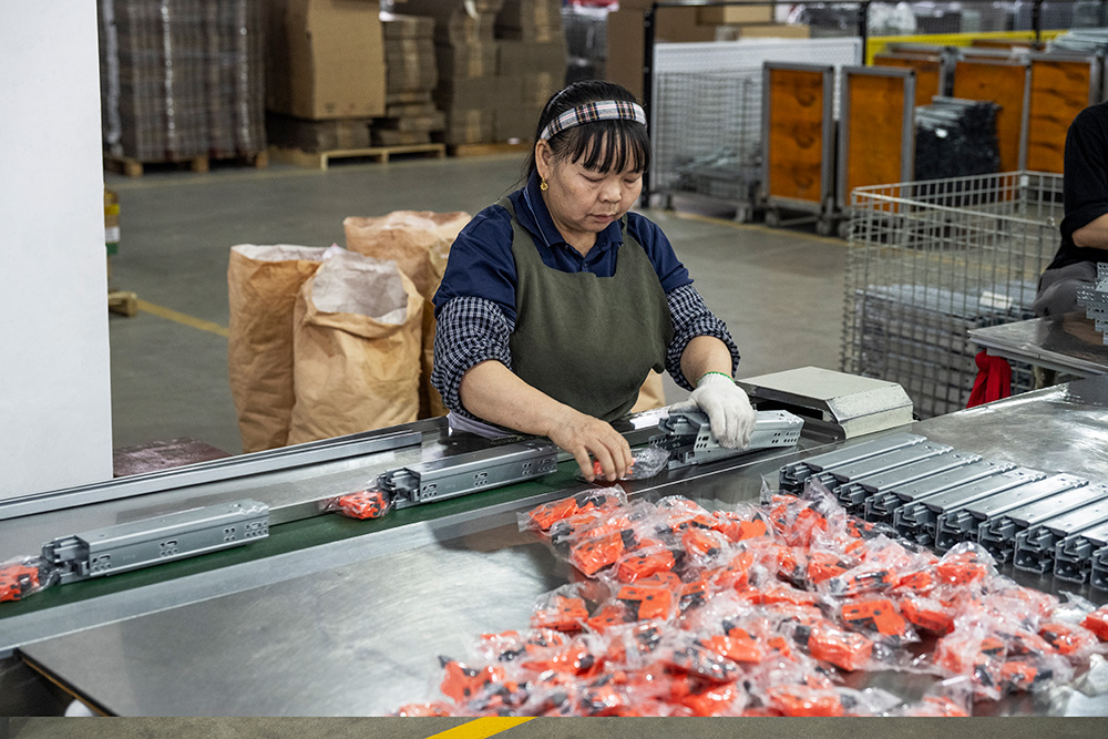 3.One-Stop Production Line for Hardware Drawer Slides